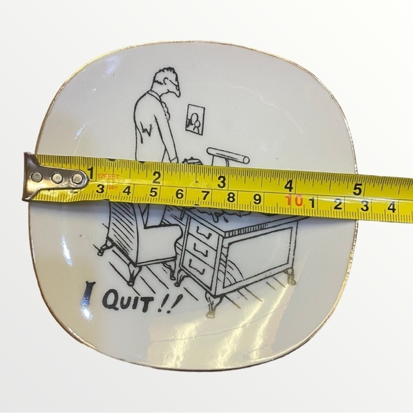 𝅺VINTAGE | "I Quit" Cartoon 5" Plate Made In Japan (SC) - Picture 3 of 4